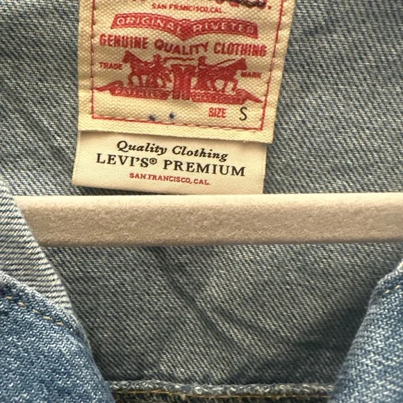 Levi's Denim Coverall - Picture 5 of 5